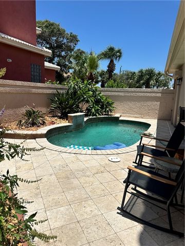 13513 Camino De Plata Ct, Corpus Christi, TX 78418
