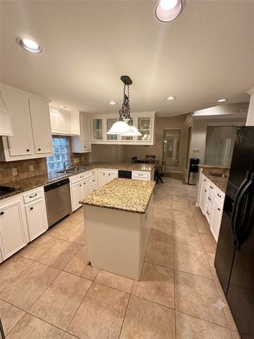 13513 Camino De Plata Ct, Corpus Christi, TX 78418