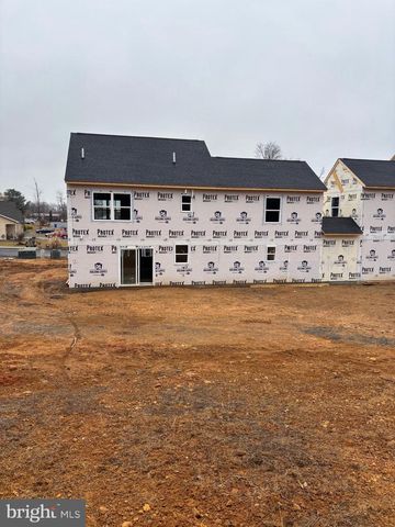 206 GRACE ANN CT, Fayetteville, PA 17222