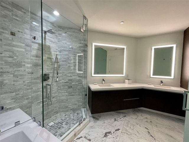851 NE 1st Avenue 3606, Miami, FL 33132
