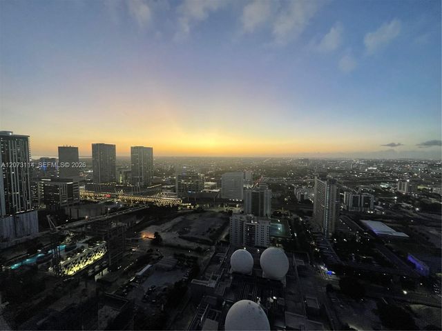 851 NE 1st Avenue 3606, Miami, FL 33132