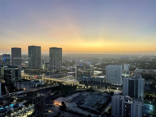 851 NE 1st Avenue 3606, Miami, FL 33132