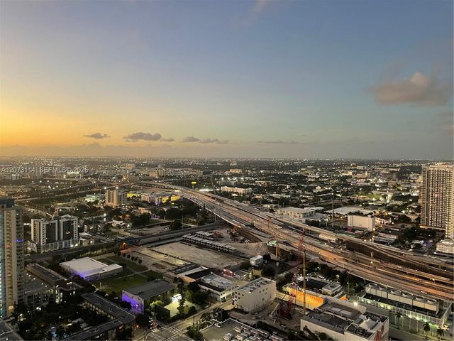 851 NE 1st Avenue 3606, Miami, FL 33132