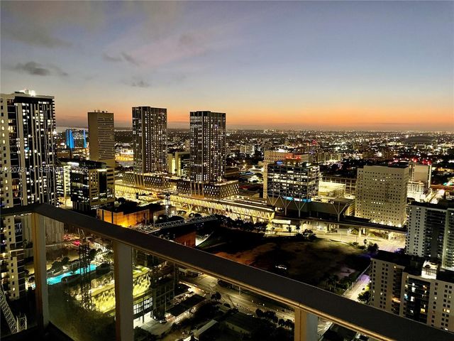 851 NE 1st Avenue 3606, Miami, FL 33132