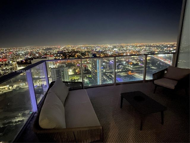 851 NE 1st Avenue 3606, Miami, FL 33132
