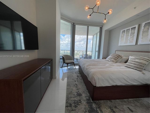 851 NE 1st Avenue 3606, Miami, FL 33132