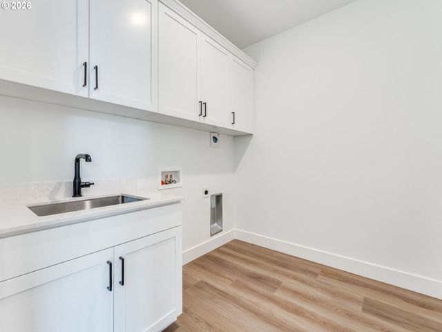 3098 HERON St, Woodland, WA 98674