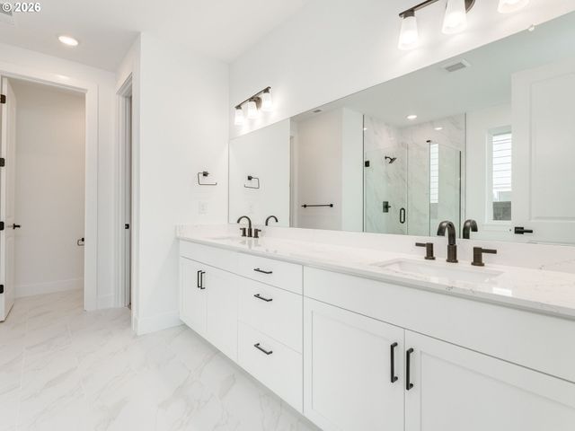 3098 HERON St, Woodland, WA 98674