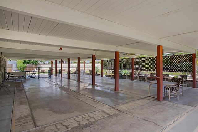 1506 Oak Drive 93, Vista, CA 92084