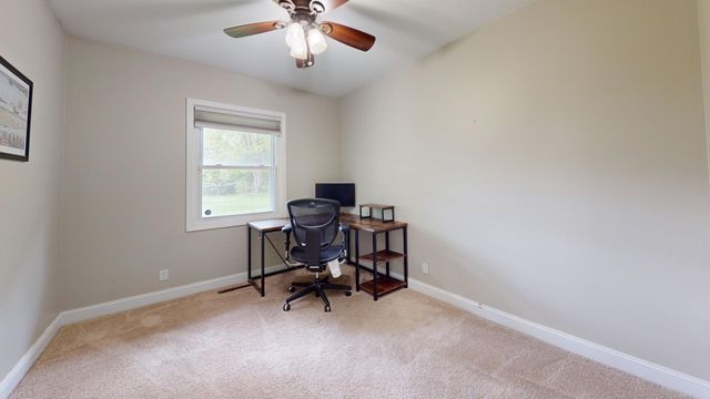305 Cedar Court, Streamwood, IL 60107