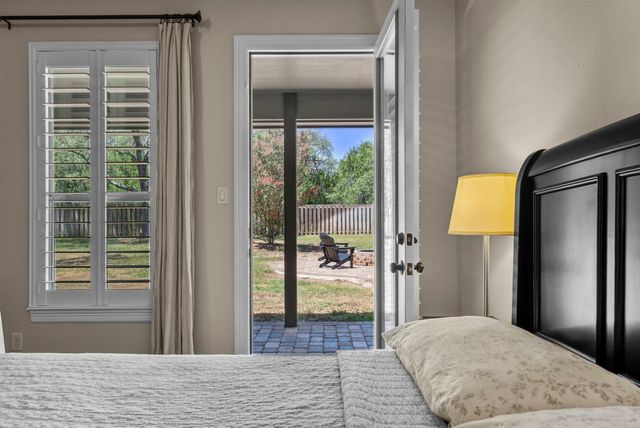 126 Foxwood TRL, Marble Falls, TX 78654