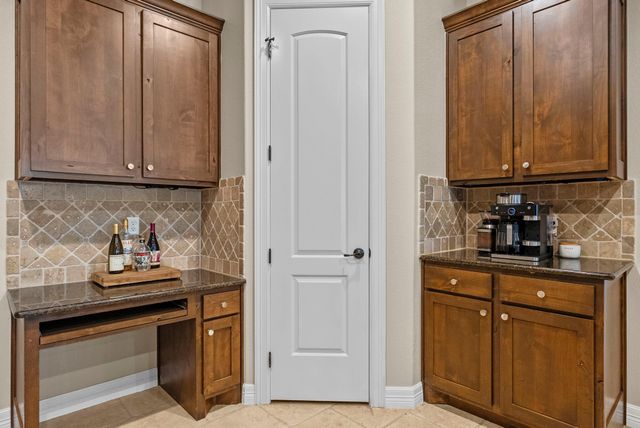 126 Foxwood TRL, Marble Falls, TX 78654