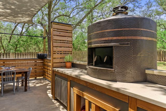 126 Foxwood TRL, Marble Falls, TX 78654