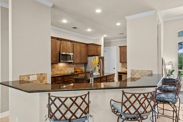 126 Foxwood TRL, Marble Falls, TX 78654