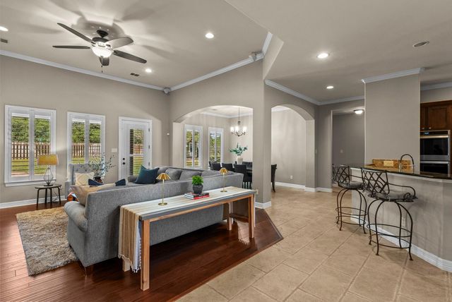 126 Foxwood TRL, Marble Falls, TX 78654