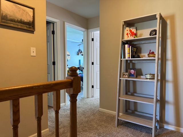 322 Village Square, Burns Harbor, IN 46304