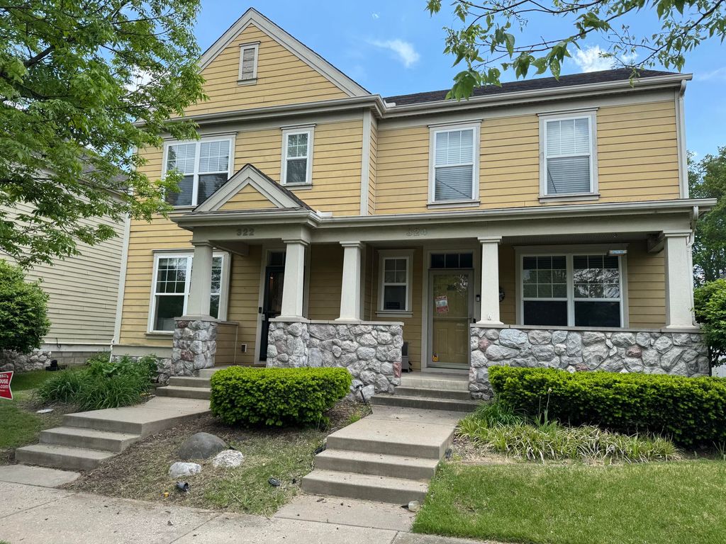 322 Village Square, Burns Harbor, IN 46304