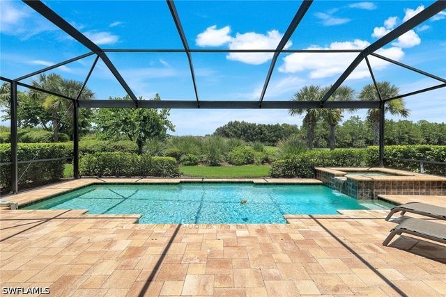 9263 Fieldstone LN, Naples, FL 34120