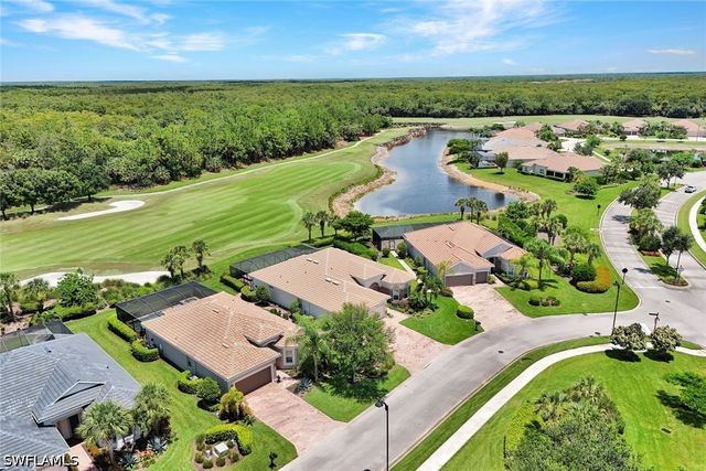 9263 Fieldstone LN, Naples, FL 34120