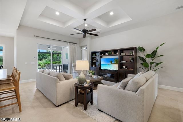 9263 Fieldstone LN, Naples, FL 34120