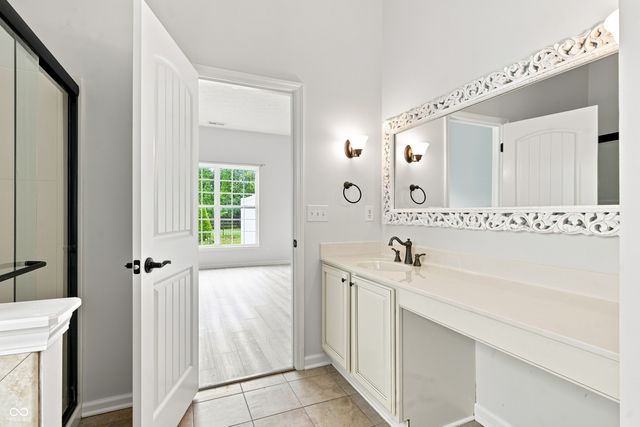 12051 Sanctuary Boulevard, Zionsville, IN 46077