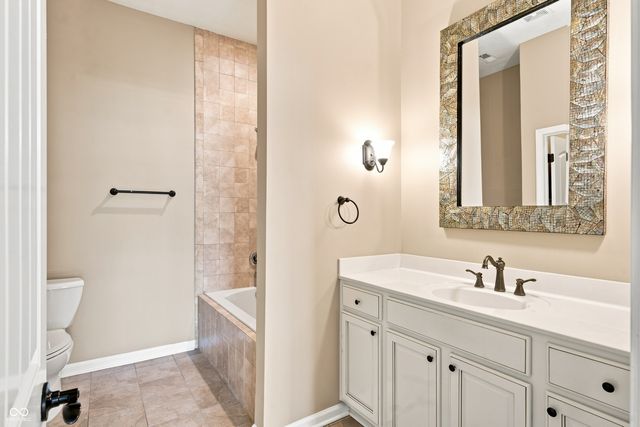 12051 Sanctuary Boulevard, Zionsville, IN 46077