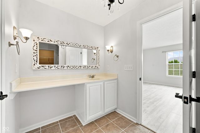 12051 Sanctuary Boulevard, Zionsville, IN 46077