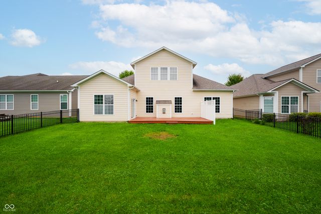 12051 Sanctuary Boulevard, Zionsville, IN 46077