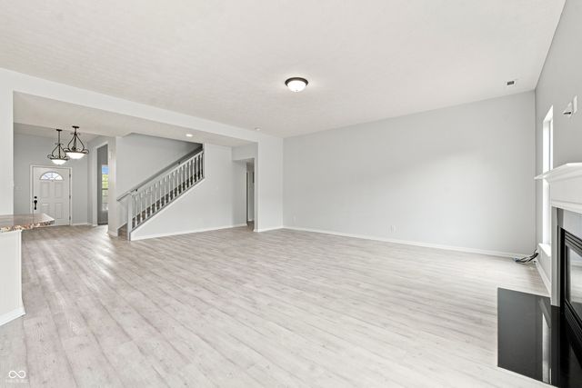 12051 Sanctuary Boulevard, Zionsville, IN 46077