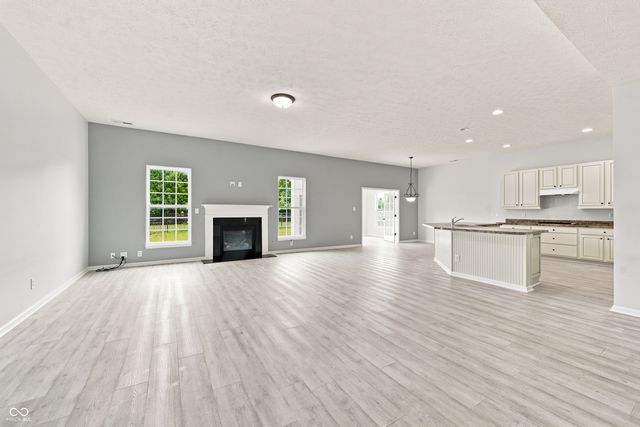 12051 Sanctuary Boulevard, Zionsville, IN 46077