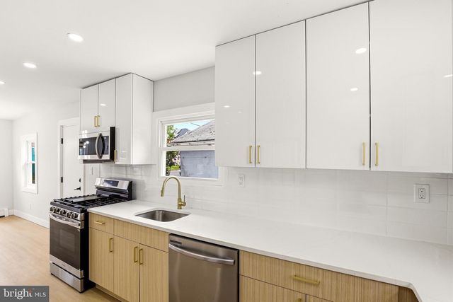 1999 GREENWOOD AVE, Hamilton, NJ 08609