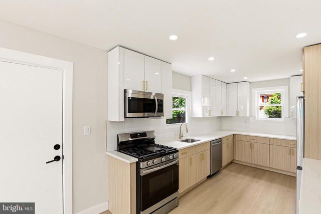 1999 GREENWOOD AVE, Hamilton, NJ 08609