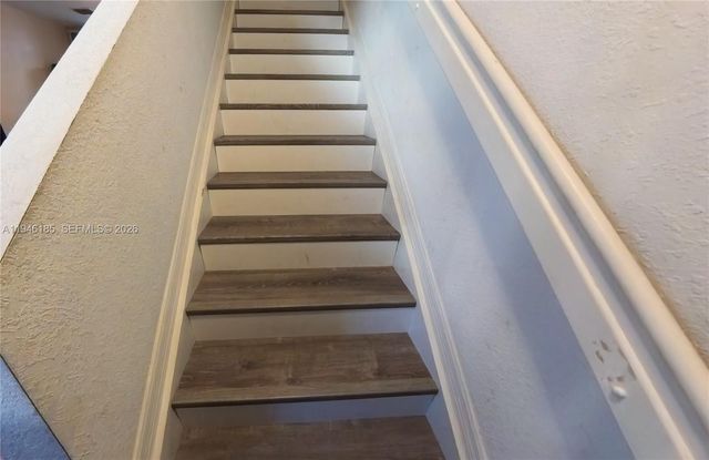 141 NW 2nd Ave 7, Hallandale Beach, FL 33009