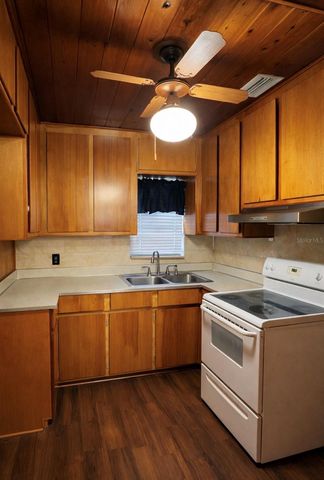 118 E PINE STREET, Davenport, FL 33837