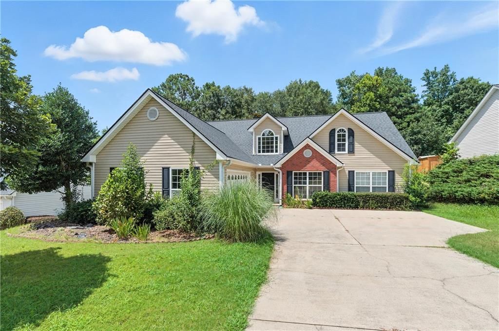 7012 Litany Court, Flowery Branch, GA 30542