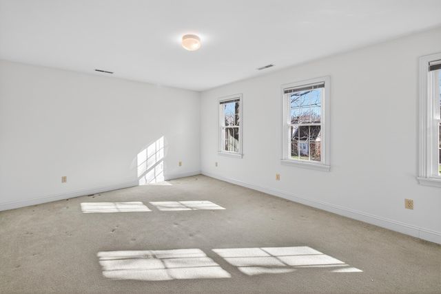 136 Wetherburn Court, Danville, KY 40422