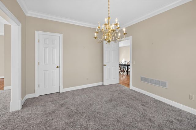 136 Wetherburn Court, Danville, KY 40422