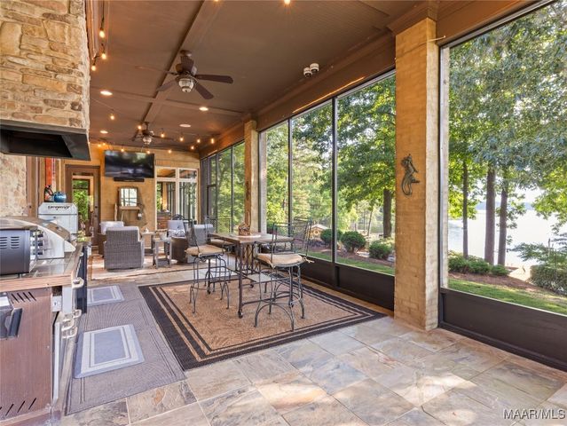 324 Katie Lane, Titus, AL 36080