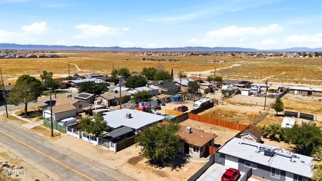 2829 Laurel Street, Rosamond, CA 93560