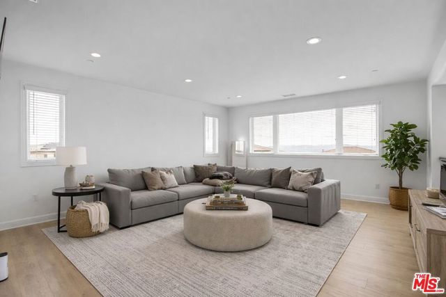 20204 W Albion Way, Porter Ranch, CA 91326