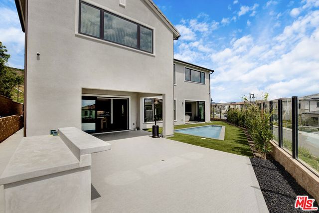 20204 W Albion Way, Porter Ranch, CA 91326