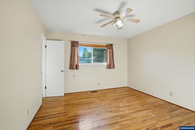 1430 Powell St SE, Albany, OR 97322