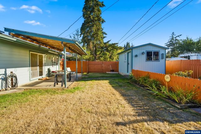 1430 Powell St SE, Albany, OR 97322