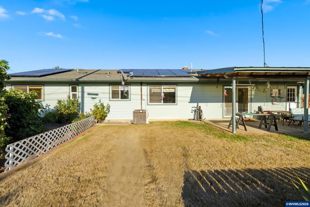 1430 Powell St SE, Albany, OR 97322
