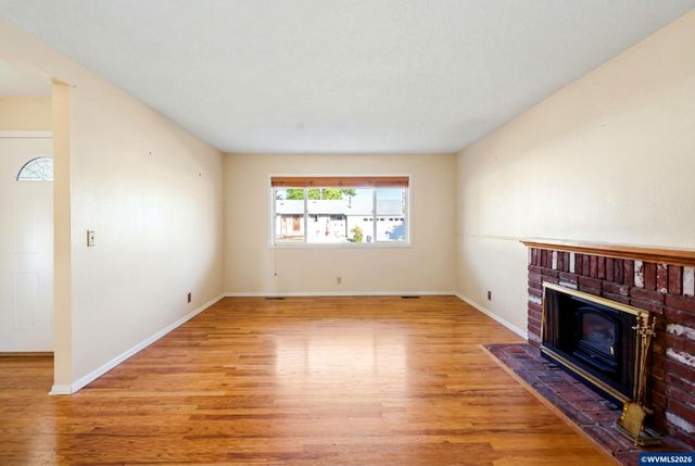 1430 Powell St SE, Albany, OR 97322