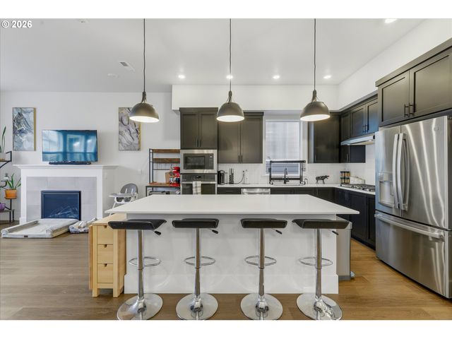 13647 Sw 165TH Ave, Tigard, OR 97223