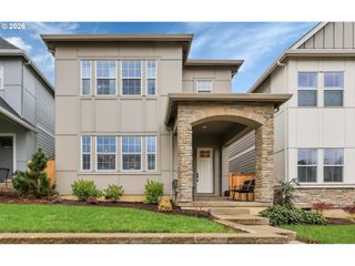 13647 Sw 165TH Ave, Tigard, OR 97223