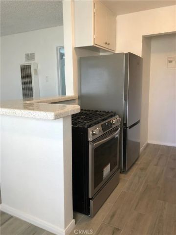 409 California Street 1, Huntington Beach, CA 92648