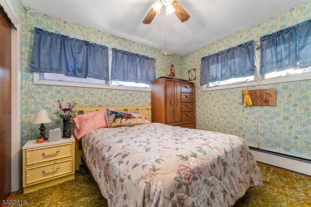 340 N Prospect St, Washington Boro, NJ 07882