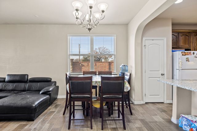 500 Corbin Drive, Arlington, TX 76002